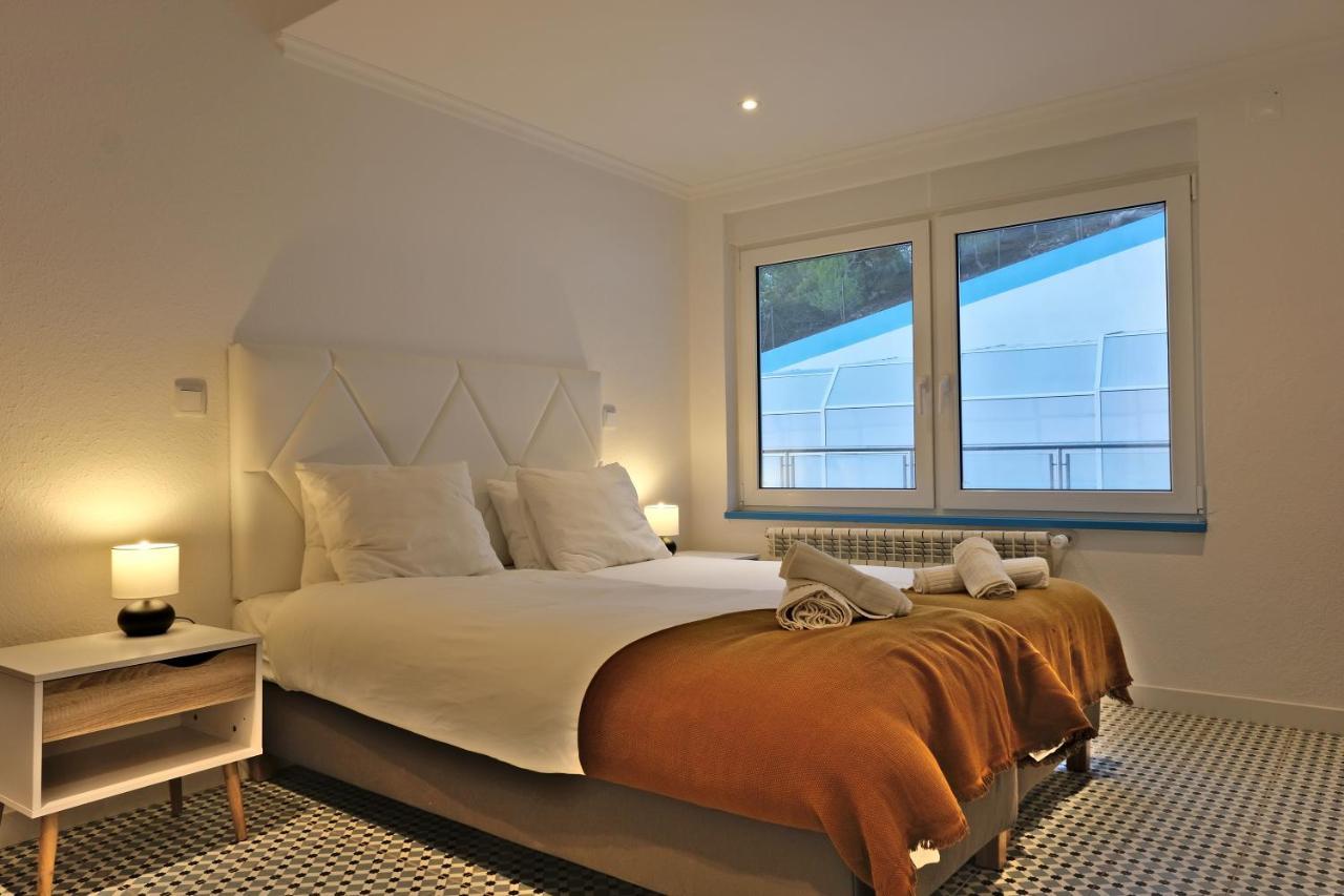 Mega Ocean Magoito - Guest House - Sintra Bagian luar foto