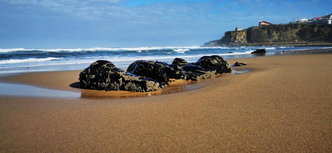 Mega Ocean Magoito - Guest House - Sintra Bagian luar foto