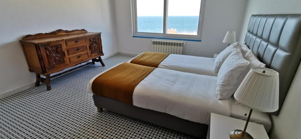 Mega Ocean Magoito - Guest House - Sintra Bagian luar foto