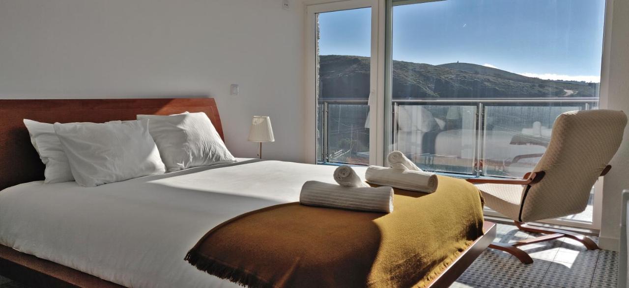 Mega Ocean Magoito - Guest House - Sintra Bagian luar foto