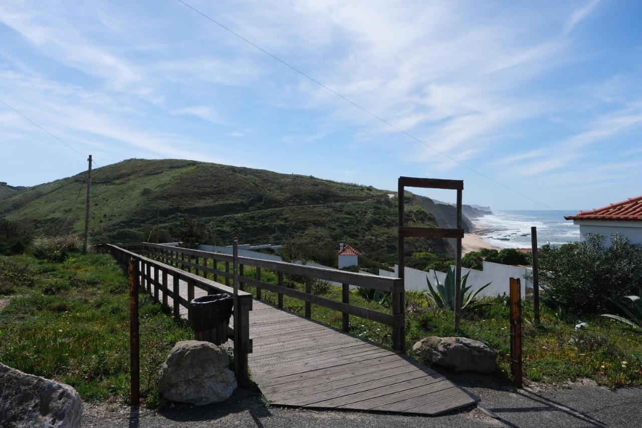 Mega Ocean Magoito - Guest House - Sintra Bagian luar foto