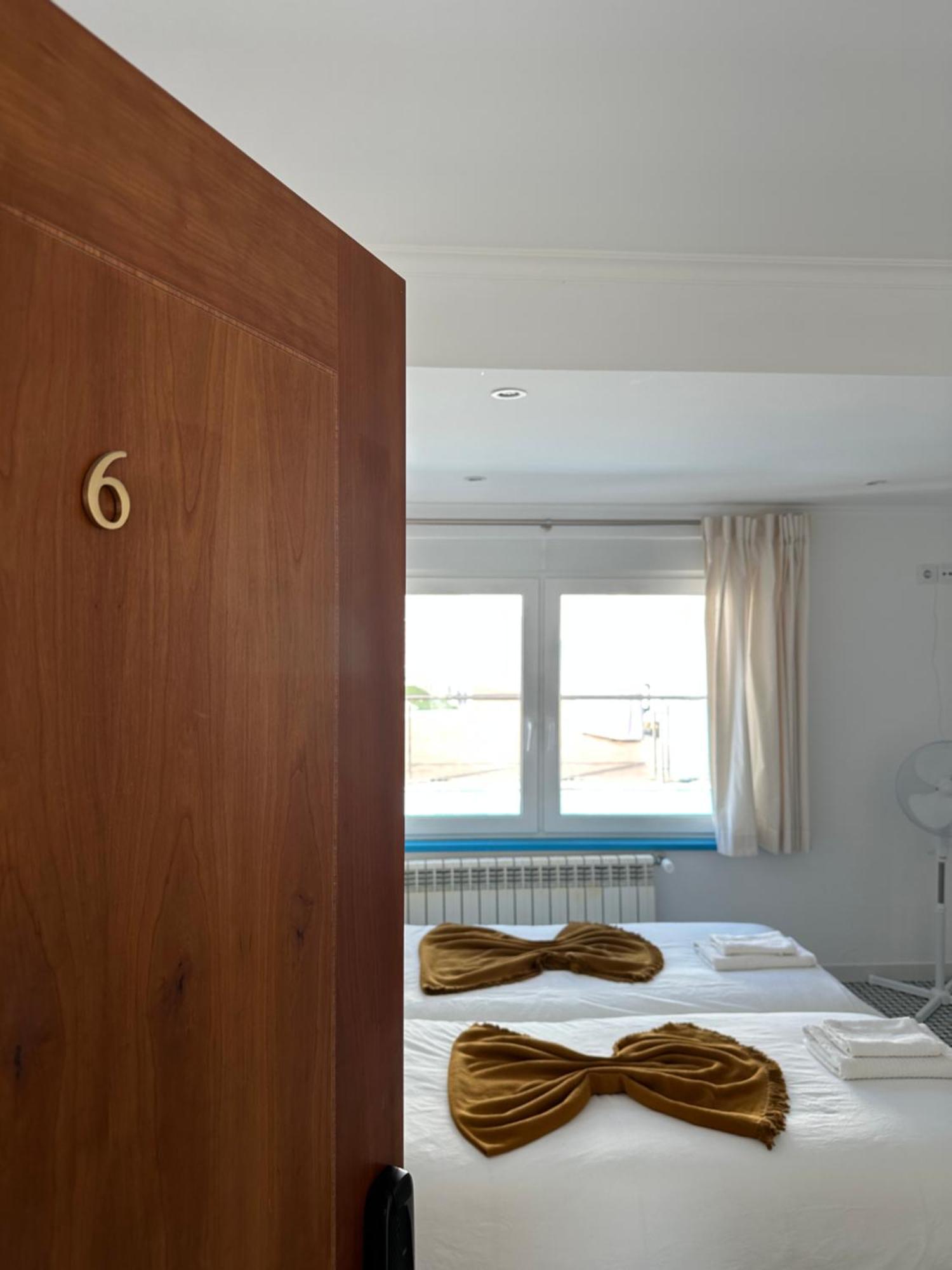 Mega Ocean Magoito - Guest House - Sintra Bagian luar foto