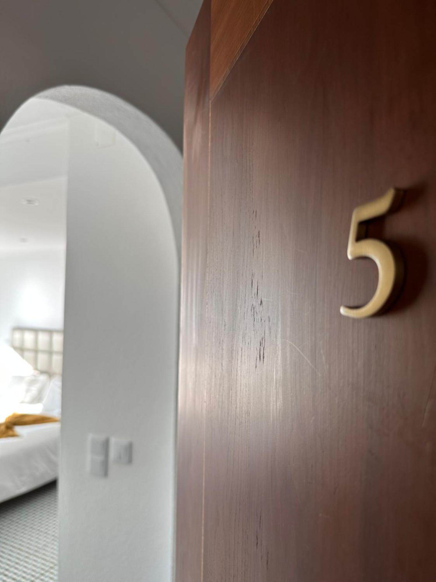 Mega Ocean Magoito - Guest House - Sintra Bagian luar foto