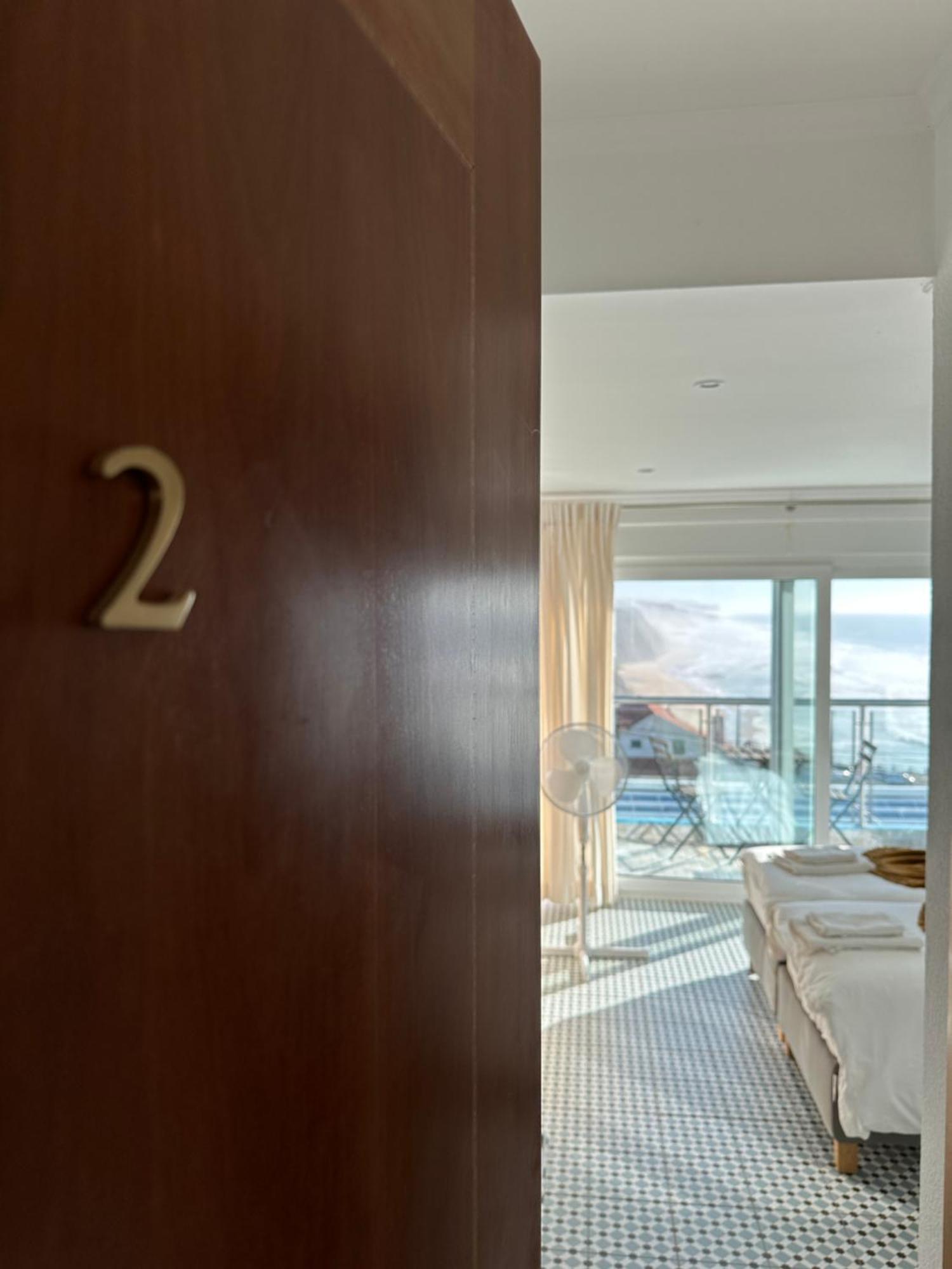 Mega Ocean Magoito - Guest House - Sintra Bagian luar foto